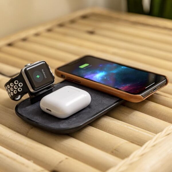 Mophie 3-in-1 wireless charging pad - Image 3